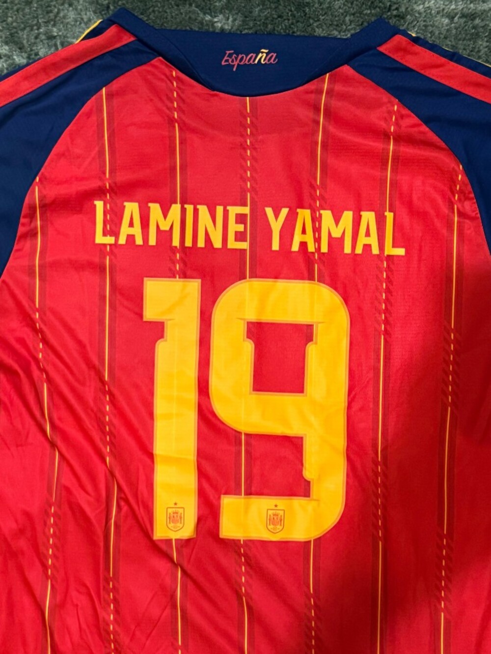 Spain National Team Red Soccer Jersey with Yellow Details Laminr Yamal - Picture 2 of 4
